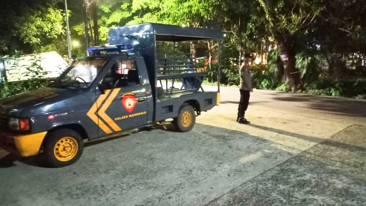 Patroli Malam Digencarkan, Polsek Manggala Jaga Warga dari Ancaman Kriminal