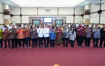 Jaga Harmoni Sulsel, Pj Gubernur Kukuhkan Pengurus Baru FPK 4 Jaga Harmoni Sulsel, Pj Gubernur Kukuhkan Pengurus Baru FPK