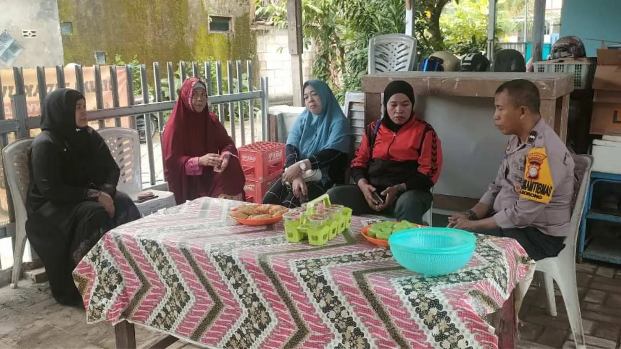 Bhabinkamtibmas Polsek Manggala Gaet Warga Jaga Kamtibmas Lewat 'Cooling System'