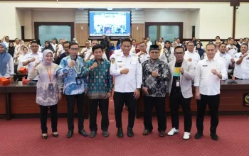 Kabar Baik! Pj Gubernur Sulsel Dukung Penuh Beasiswa Gratis untuk Anak Yatim, Duafa, dan Hafiz Quran 6 Sulsel