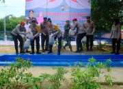 Kapolda Sulsel Resmikan Fasilitas Olahraga dan Serahkan Bantuan Sosial di Polres Wajo