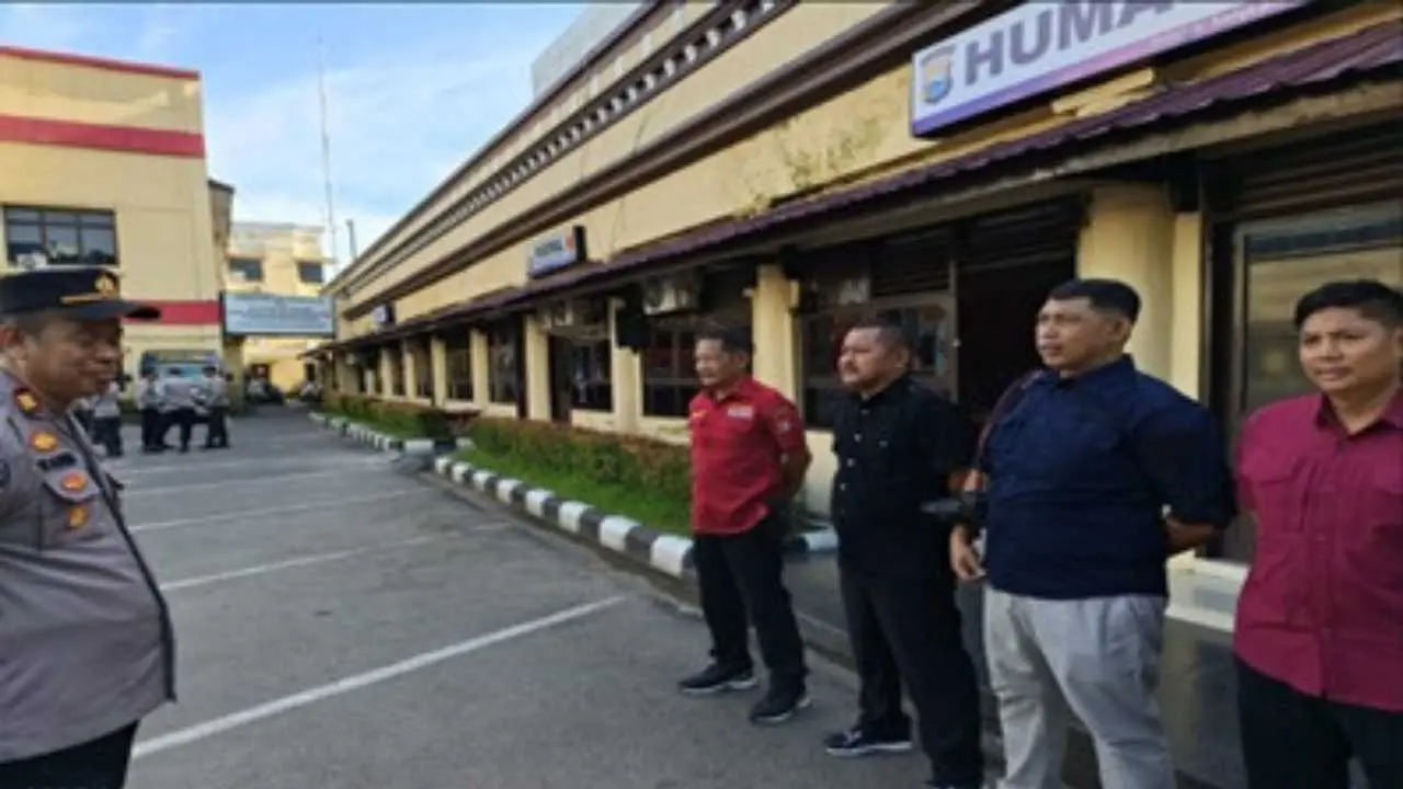 Polrestabes Makassar Tingkatkan Kemampuan Komunikasi Publik Personel Humas