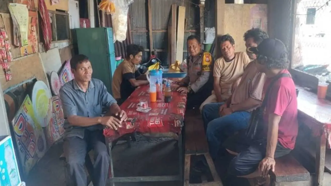 Bhabinkamtibmas Parangloe Gencar Sambang, Ajak Warga Aktif Jaga Lingkungan Aman