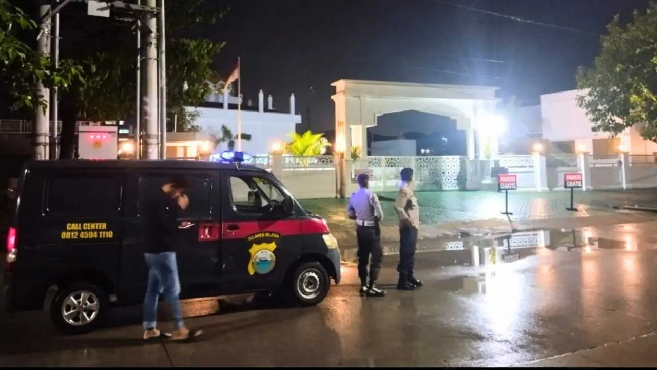 Polsek Tamalanrea Gencarkan Patroli Malam Antisipasi Gangguan Kamtibmas & Balapan Liar