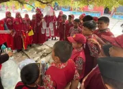 Mahasiswa KKN-T Unhas Berikan Solusi Tangani Sampah Plastik Lewat Ecobrick di SDN 2 Arungkeke