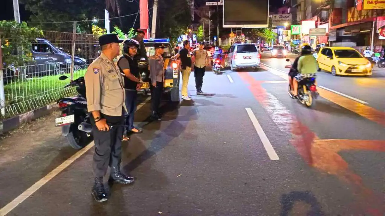 Makassar Siaga: Polsek Ujung Pandang Gempur 3C Lewat Patroli Malam!