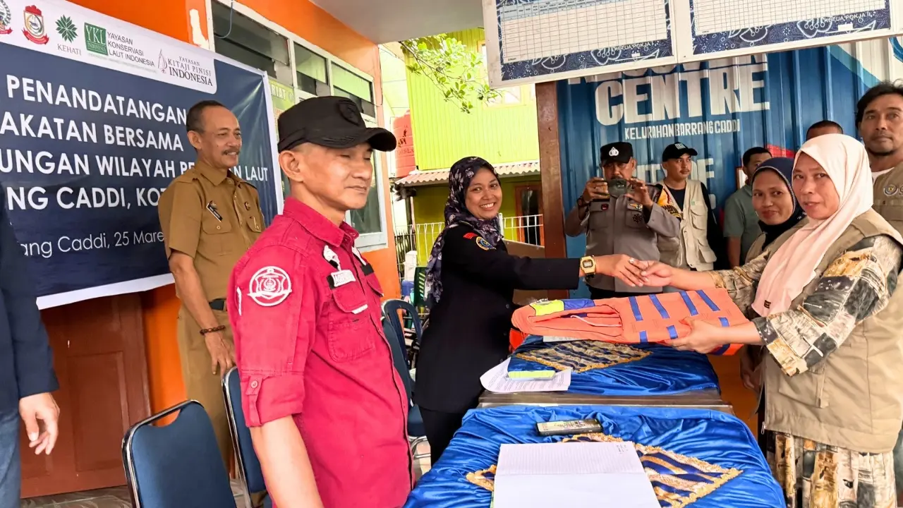 Masyarakat Pulau Barrang Caddi Tetapkan Daerah Perlindungan Laut untuk Jaga Ekosistem 2 Masyarakat Pulau Barrang Caddi Tetapkan Daerah Perlindungan Laut untuk Jaga Ekosistem