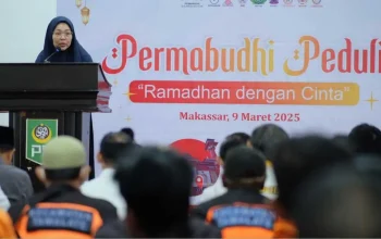 Peduli Ramadan: Permabudhi Sulsel dan TP PKK Makassar Bagikan Sembako untuk Petugas Kebersihan 3 11 20250310 052017 0002