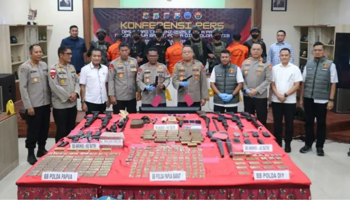 Jaringan Pemasok Senjata ke KKB Digulung, Ribuan Amunisi Disita