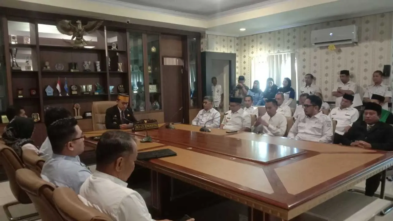 Lantik Direktur PDAM, Begini Pesan Bupati Jeneponto 2 Lantik Direktur PDAM, Begini Pesan Bupati Jeneponto