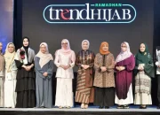 Dukung UMKM, Wagub Sulsel Lelang Pakaian Preloved di Trend Hijab Expo 2025