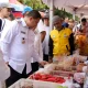 Pastikan Harga Stabil, Wali Kota Makassar Tinjau Gerakan Pasar Murah