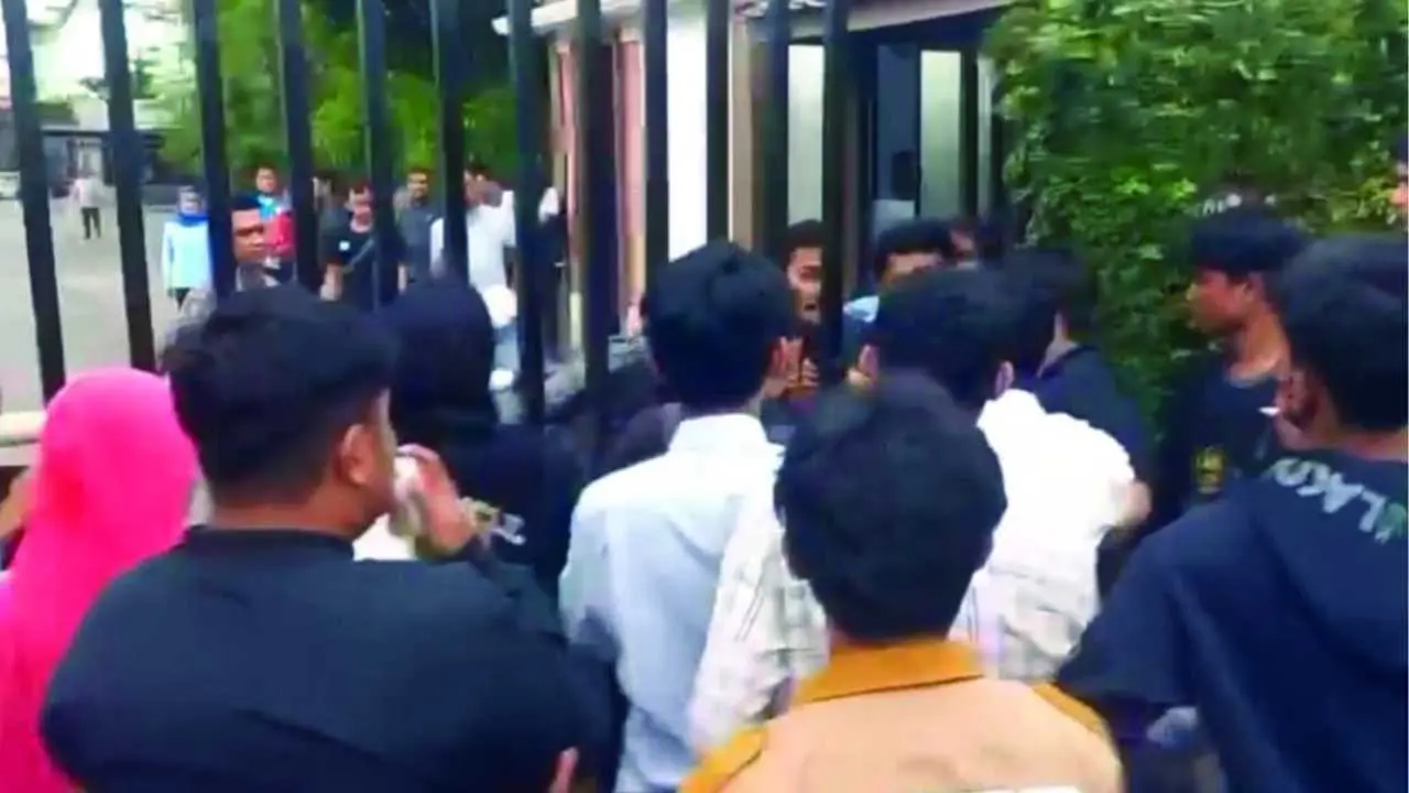 HIPMASU Gelar Aksi Unjuk Rasa Jilid II, Soroti Dugaan Nepotisme Tender Ramadan Fair