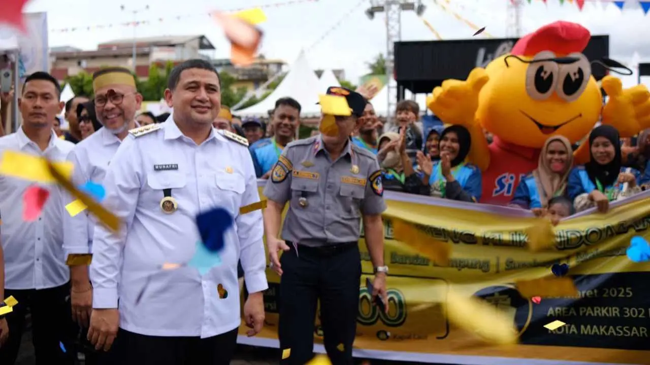 Wali Kota Makassar Lepas 400 Pemudik Bersama Indomaret: Selamat Jalan dan Kembali dengan Selamat