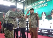 Wali Kota Makassar dan Kepala Daerah Lainnya Resmi Jadi Warga Kehormatan Divif 3 Kostrad