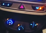 Waspada! Jangan Sembarang Menggunakan Lampu Hazard, Ini Fungsi Sebenarnya