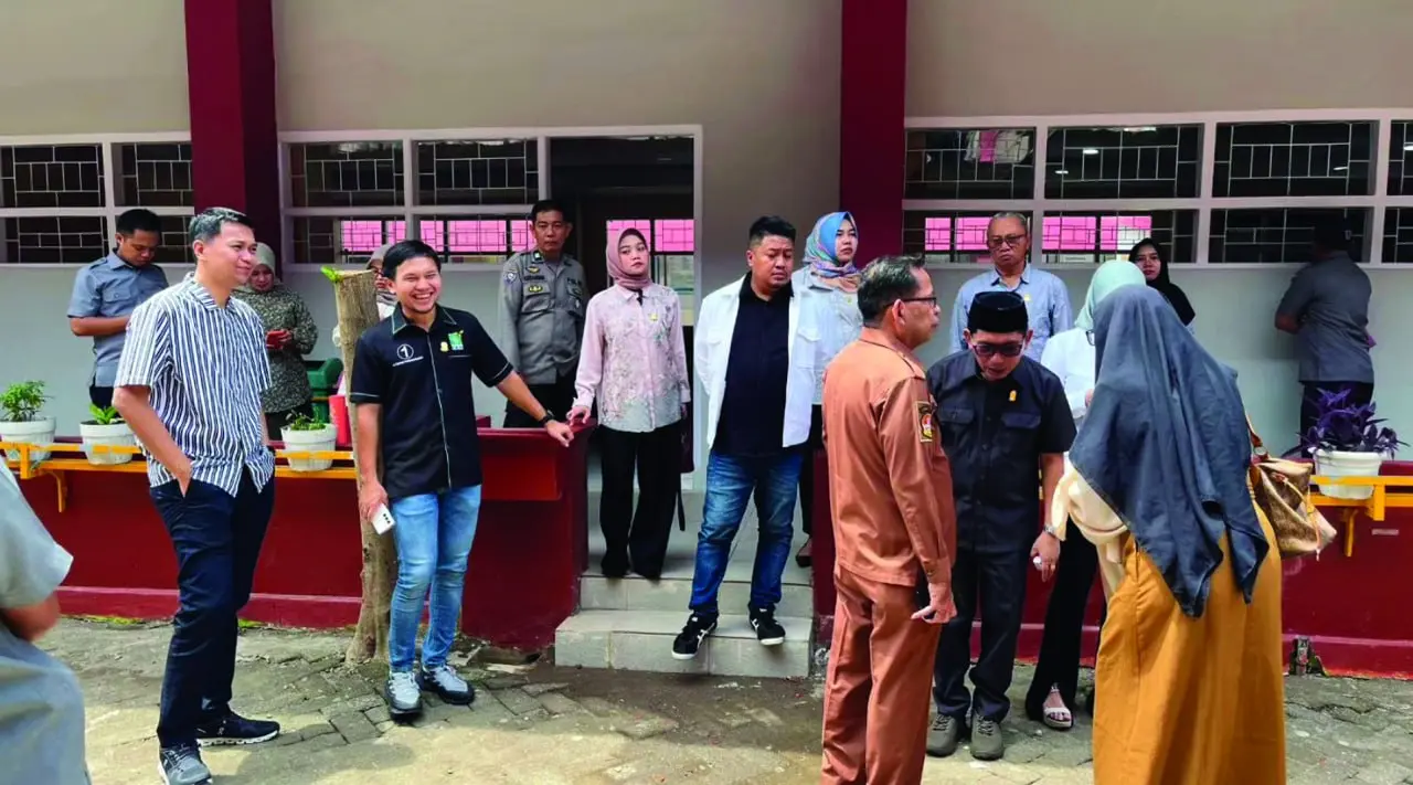 Prihatin Kasus Gagal Ginjal Siswa, Komisi D DPRD Makassar Tinjau Fasilitas Toilet Sekolah