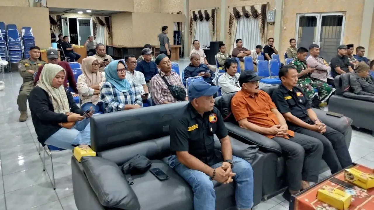 Warga RW 07 Aditarina dan RW 02 Pattunuan Sepakat Pulihkan Kamtibmas, Jam Malam Diberlakukan