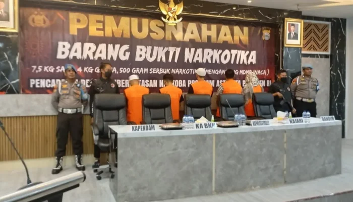 Polrestabes Makassar Musnahkan 6,8 Kg Sabu, Total Nilai Capai Rp19 Miliar