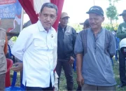 Dibuka Presiden Prabowo, Bupati Paris Yasir Panen Raya Padi Serentak yang Digelar di 14 Provinsi di Indonesia