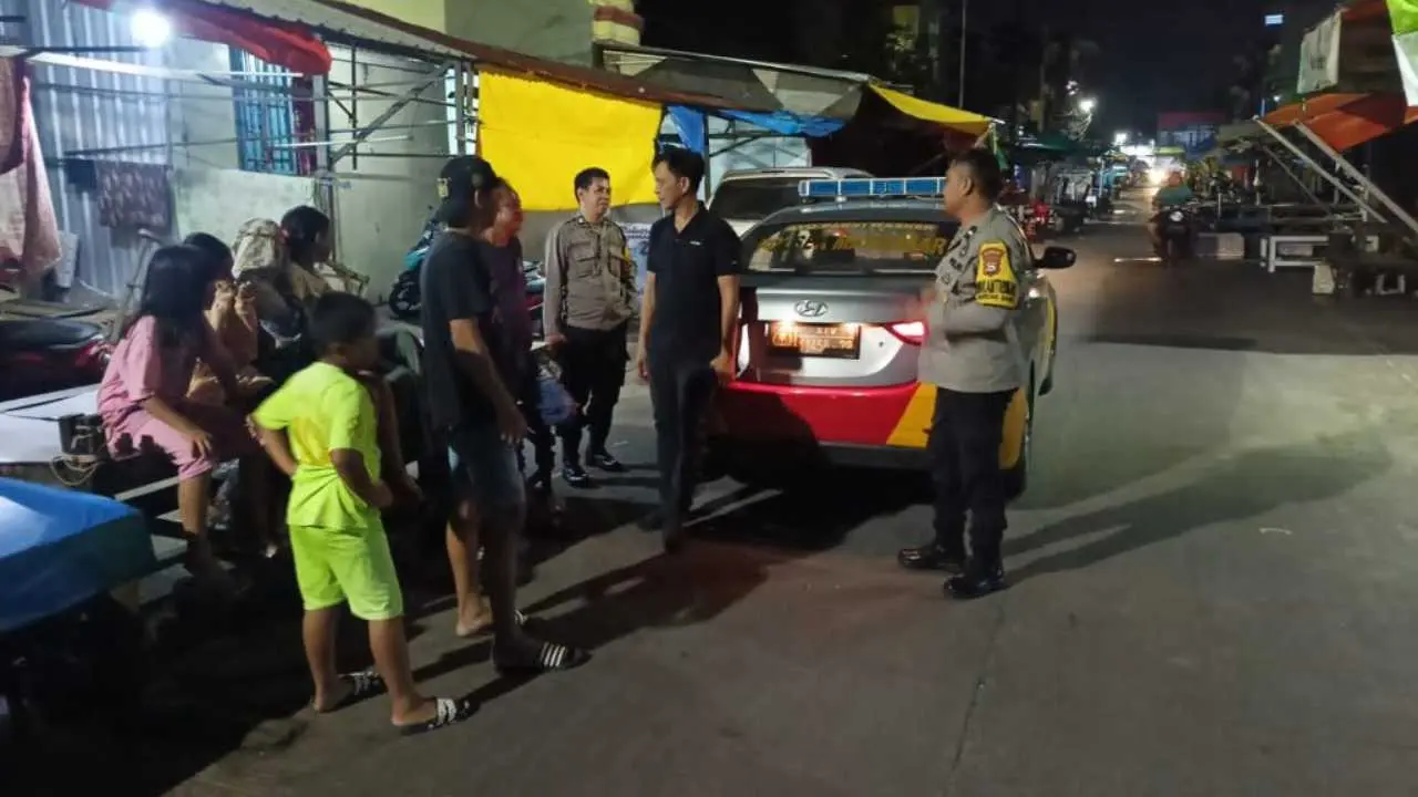Patroli Malam Polsek Makassar Jaga Keamanan Warga