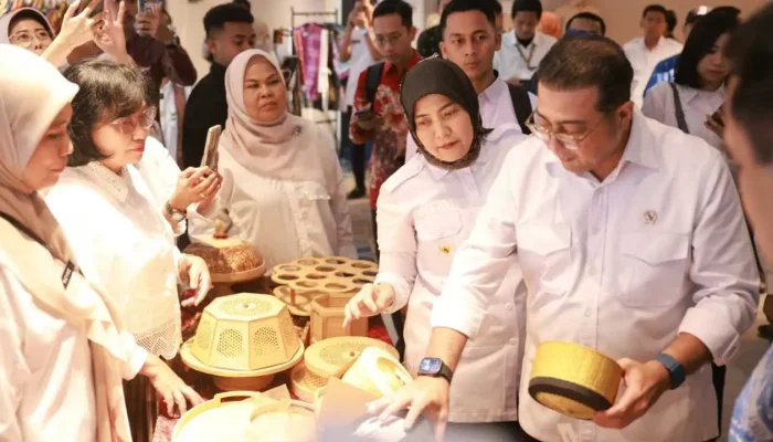 Creators Lab Makassar: Menparekraf dan Aliyah Dukung Emak-Emak Masuk Ekonomi Digital