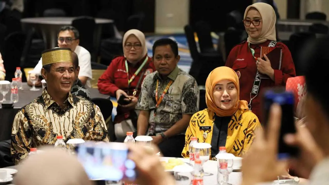 Wawali Makassar Dampingi Mentan Amran di Mubes XII KKSS, Apresiasi Terpilihnya Ketua Umum Baru