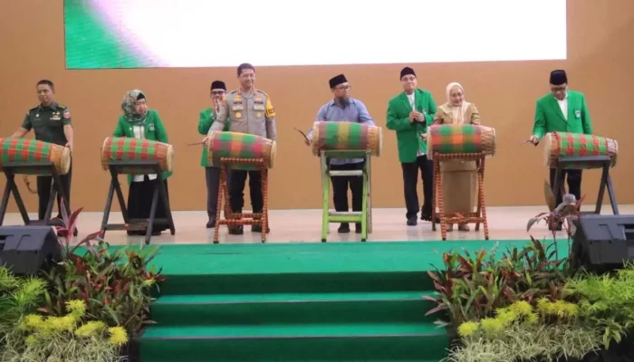 Hadiri Milad ke-71, Kapolrestabes Makassar Dukung UMI Menuju Kampus Kelas Dunia
