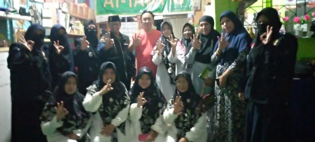 Komunitas Sidaq Kunjungi MDTA At-Tawfiq, Pererat Silaturahmi dan Dukung Guru Ngaji 2 Komunitas Sidaq Kunjungi MDTA At-Tawfiq, Pererat Silaturahmi dan Dukung Guru Ngaji