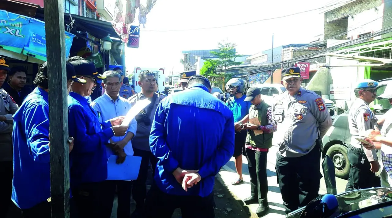 Polsek Manggala Kawal Ketat Pengukuran Batas Lahan Sengketa di Ujung Bori Lama