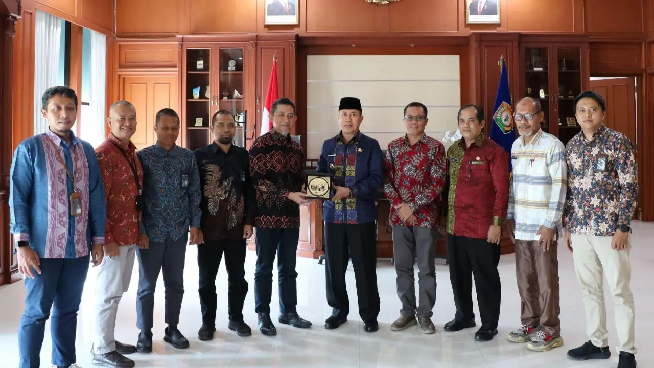 PLN Perkuat Sinergi dengan Pemprov dan Polda Sultra, Dorong Akselerasi Listrik Pedesaan dan Industri 2 PLN Perkuat Sinergi dengan Pemprov dan Polda Sultra, Dorong Akselerasi Listrik Pedesaan dan Industri