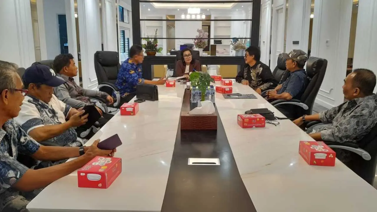 Plt Sekda Makassar Terima Pengurus FKPM Restabes, Dorong Sinergi untuk Kamtibmas 2 Plt Sekda Makassar Terima Pengurus FKPM Restabes, Dorong Sinergi untuk Kamtibmas