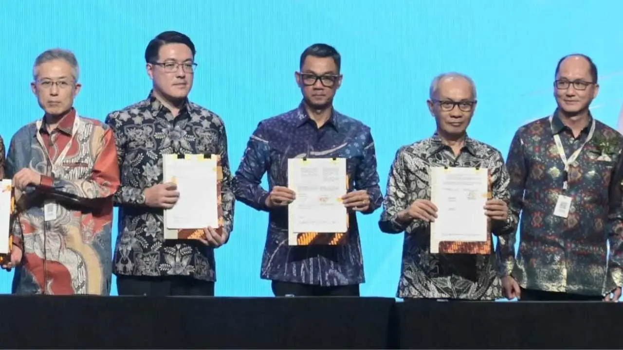 Disaksikan Presiden Prabowo, PLN Teken Lima Kerja Sama Gas Domestik di IPA Convex 2025