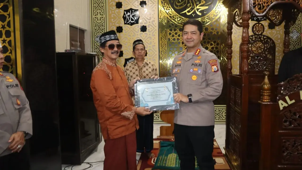 Ketua Pengurus Masjid Al Hidayah Apresiasi Safari Subuh Kapolrestabes Makassar