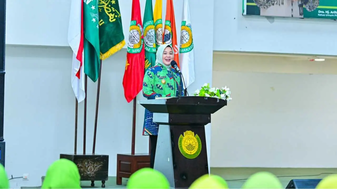 Fatmawati Rusdi: Perempuan Mampu Hadapi Tantangan Sosial Lewat Kolaborasi dan Ketangguhan