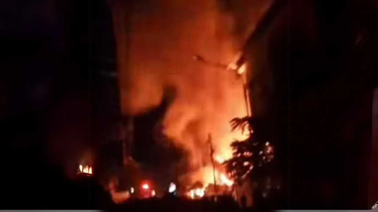 Kebakaran Hanguskan Lima Petak Rumah di Maccini Parang, 20 Jiwa Terdampak