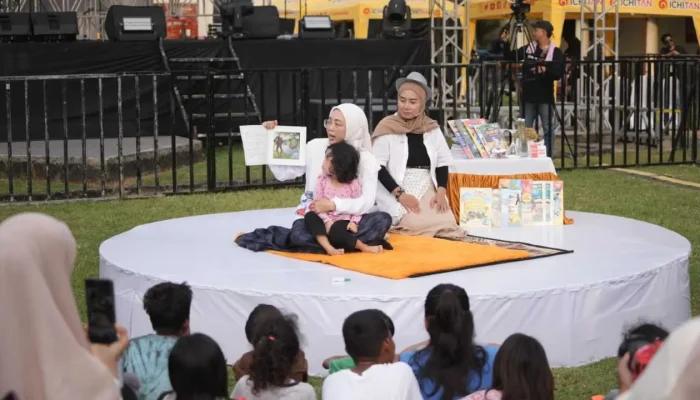 Dongeng di Benteng: Bunda Literasi Makassar Tanamkan Cinta Baca Sejak Dini