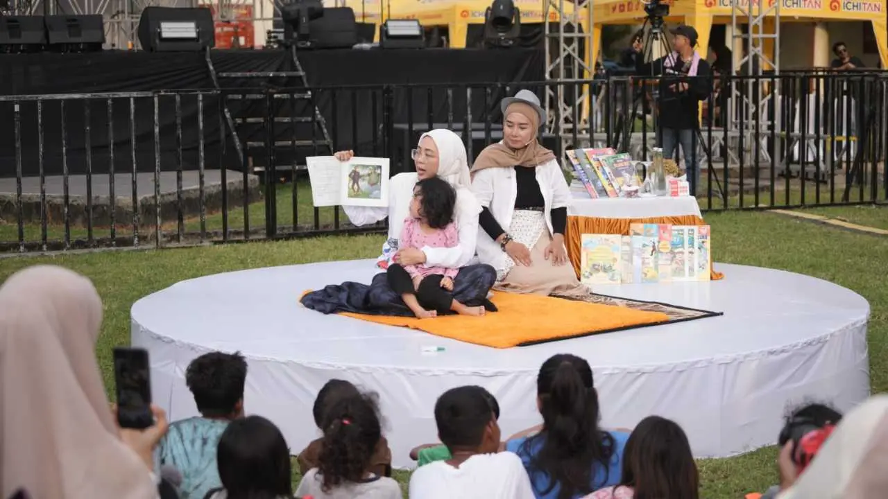 Dongeng di Benteng: Bunda Literasi Makassar Tanamkan Cinta Baca Sejak Dini