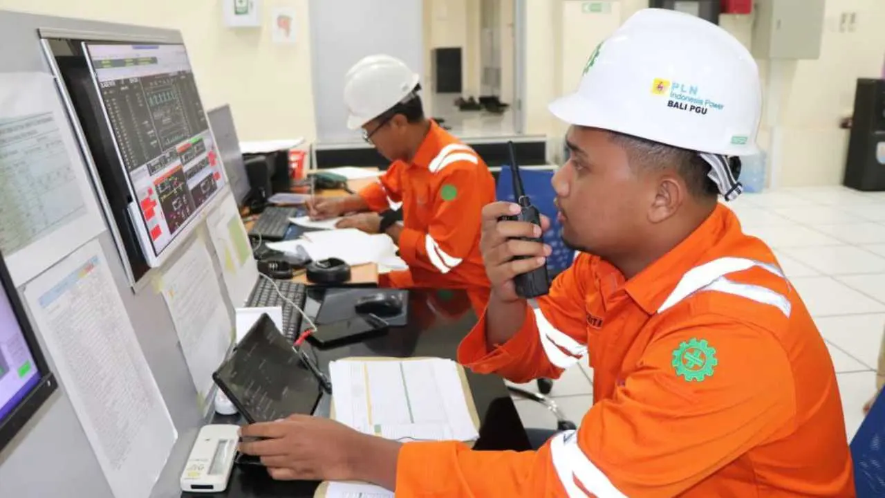 PLN Pulihkan 100% Listrik Bali Kurang dari 12 Jam