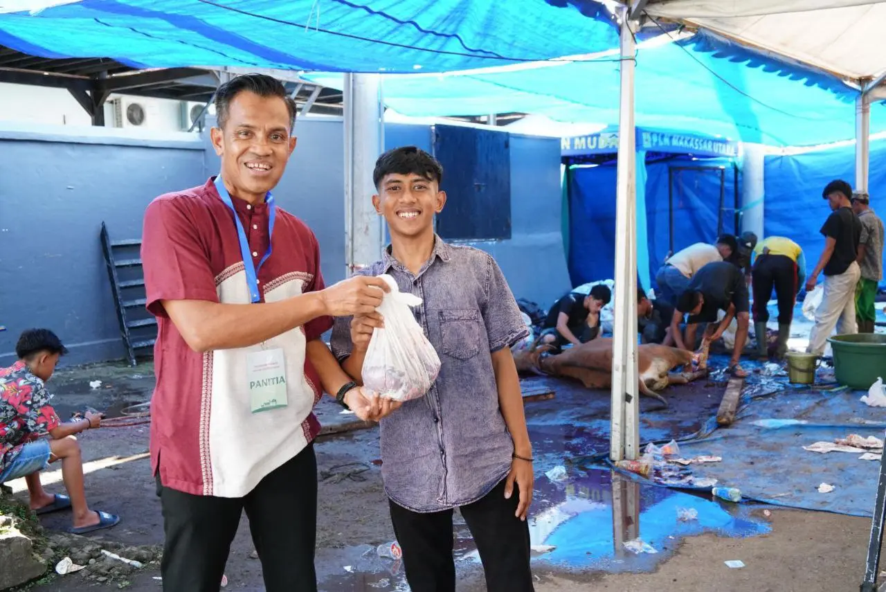 PLN UID Sulselrabar Salurkan 80 Hewan Kurban di Momen Iduladha 1446 H
