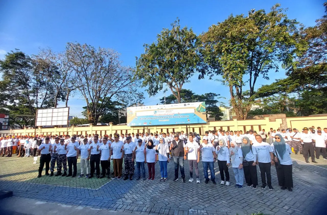 Hari Lingkungan Hidup 2025, Ribuan Warga Kolaborasi Bersihkan Kanal dan Pasar di Makassar