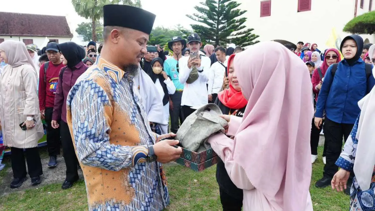 Wujudkan Komitmen Pendidikan Inklusif, Pemprov Sulsel Salurkan Bantuan Rp1 Juta per Siswa SLB