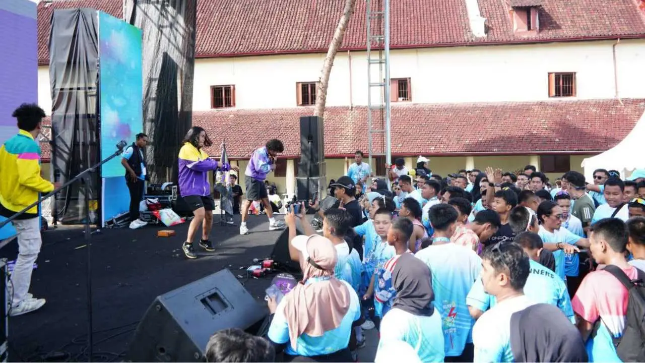 PLN Mobile Run 2025 Sukses Digelar, Bangkitkan EnergyMU dan Kurangi 3 Ton Emisi Karbon di Makassar