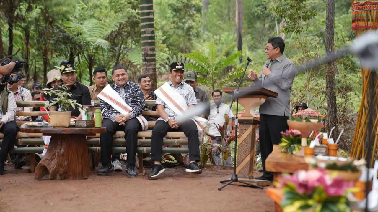 Wali Kota Makassar Hadiri Festival Hutan Toraja, Serukan Harmoni dan Pelestarian Alam