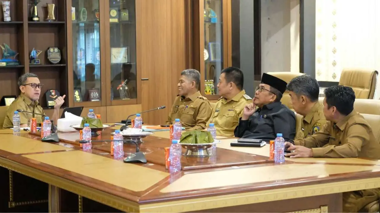Rakor Pengendalian Inflasi dan Evaluasi Program 3 Juta Rumah, Bupati Paris Yasir Bilang Begini