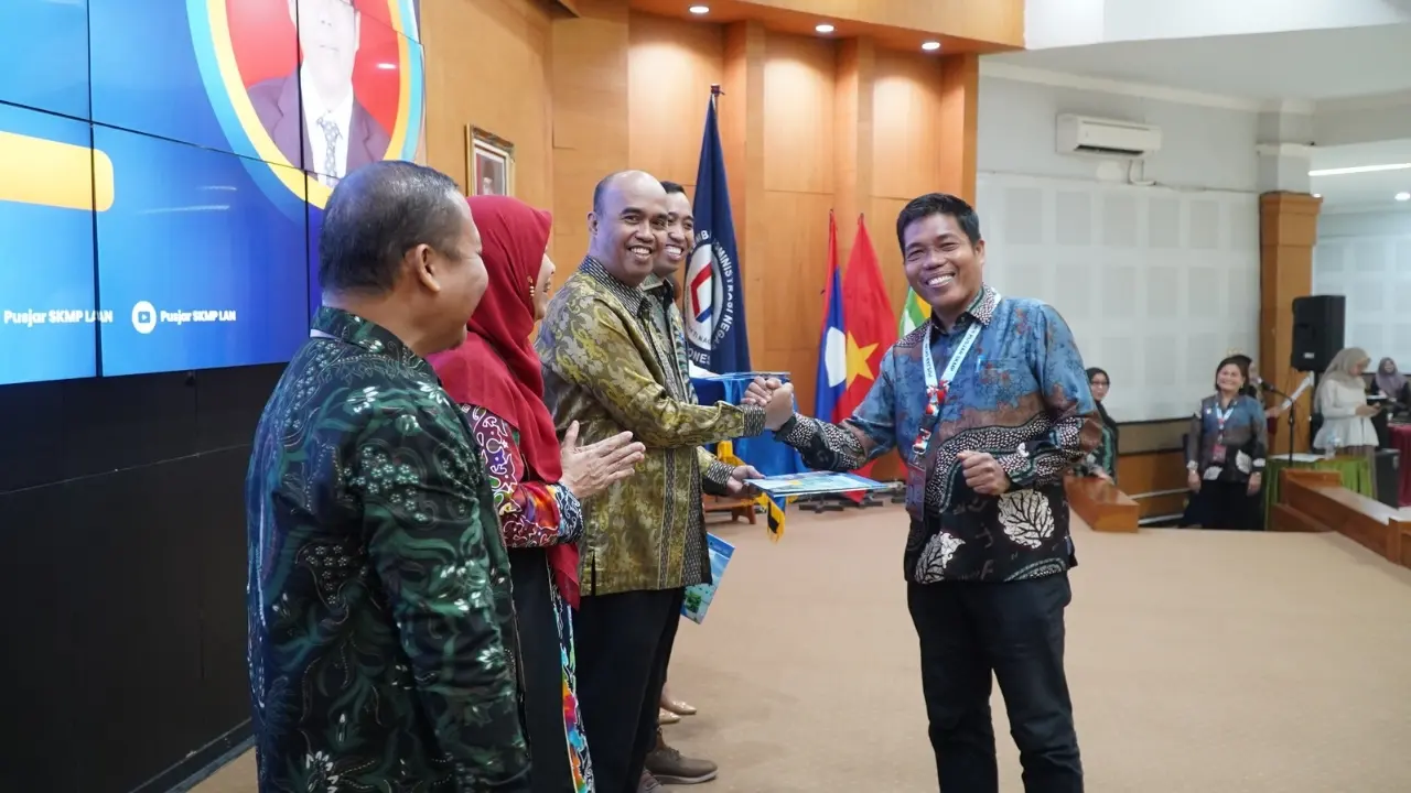 PKA XVI-XVII Pusjar SKMP LAN Siap Cetak Pemimpin Adaptif di Kawasan Timur