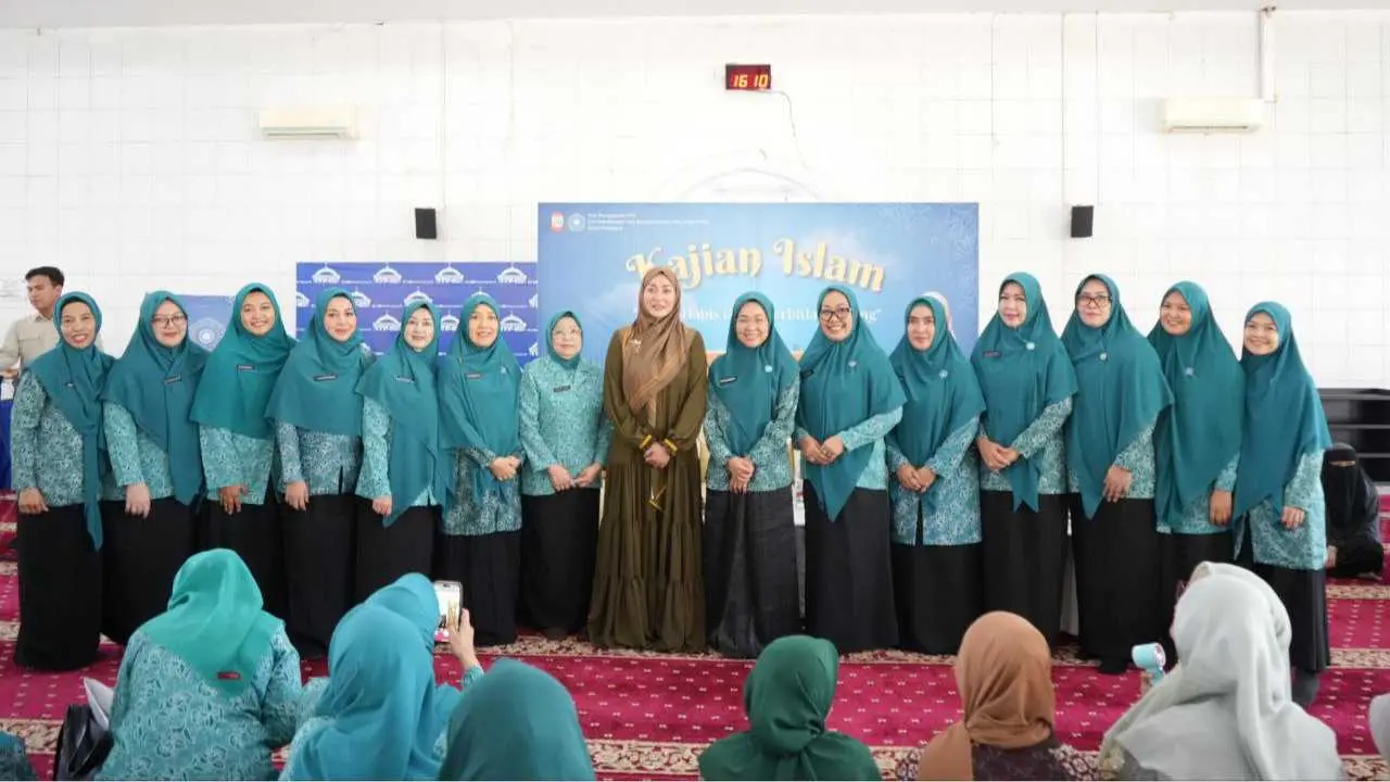 Angelina Sondakh Isi Kajian Islam TP PKK Makassar, Bagikan Kisah Hijrah dan Keteguhan Iman
