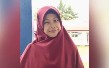 Riskiani, S.Pd (Pendidik)