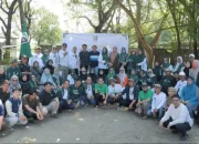 KAHMI Makassar Tutup Rangkaian HBH 1446 H dengan Silaturahmi di Pantai Bosowa