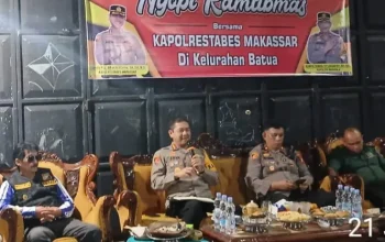 Ngopi Kamtibmas di Batua, Kapolrestabes Makassar Ajak Warga Koreksi Diri demi Keamanan Kota 4 Ngopi Kamtibmas di Batua, Kapolrestabes Makassar Ajak Warga Koreksi Diri demi Keamanan Kota